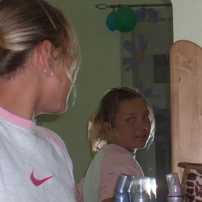 khee 005